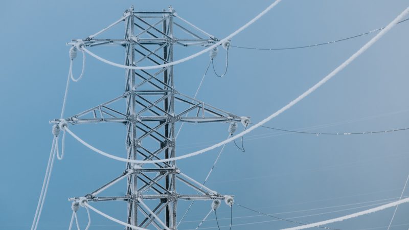 Frankreichs Mobilfunkanbieter bereiten sich auf potenzielle Stromausfälle vor