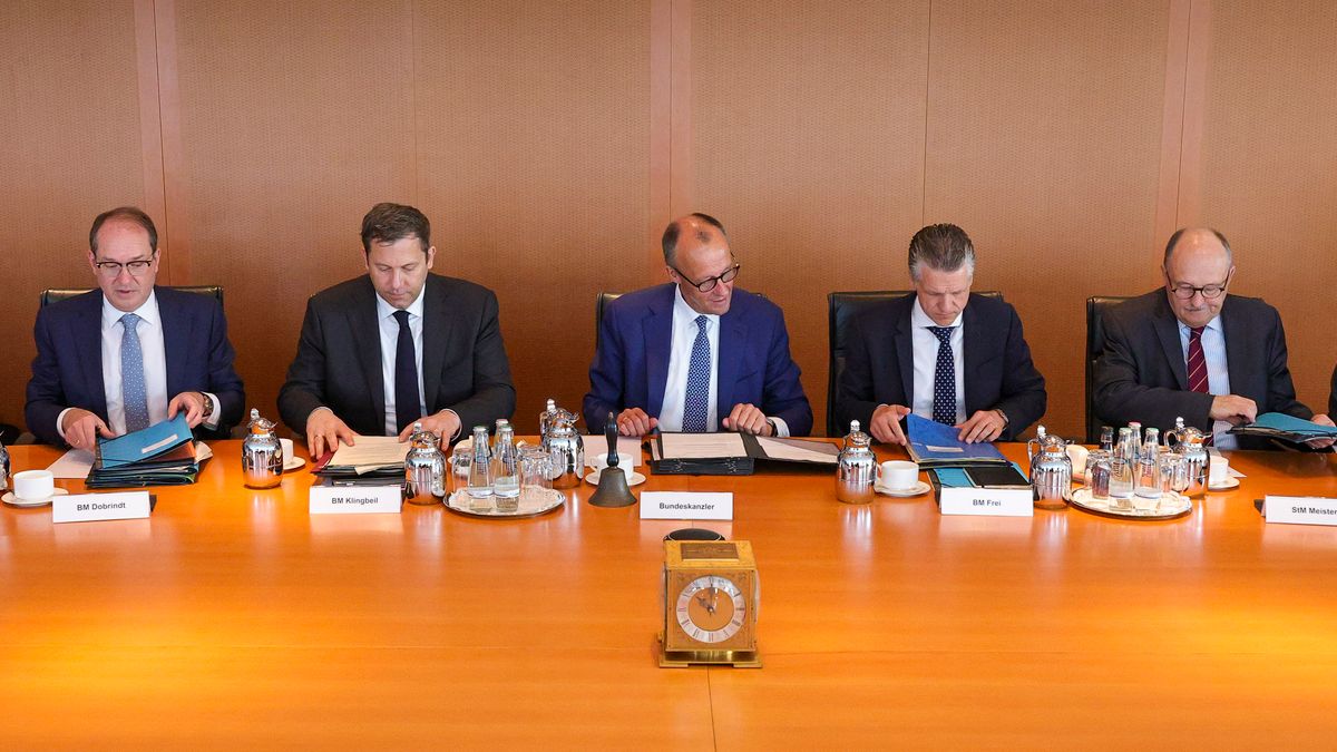 Staatsterrorismus in Deutschland: Wie die Regierung dem Volk Angst macht