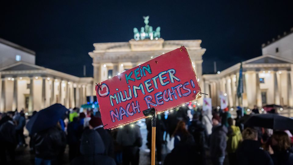Berlin im Abgrund der Linken: AfD-Experte Hansel ruft SPD zum Umdenken vor katastrophalen Folgen